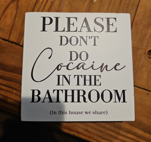Bathroom Sign: - Picture 1 of 1